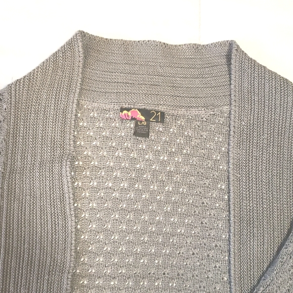 FOREVER 21 Crocheted Sweater Cardigan Gray Size L - Picture 2 of 2
